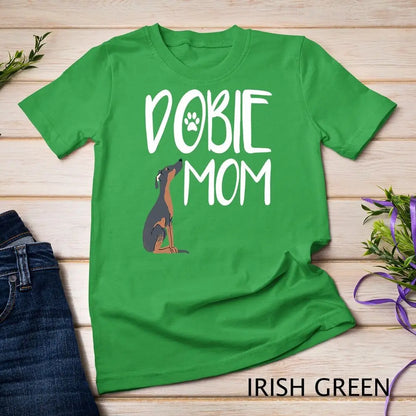 Áo thun Doberman "Dobie Mom"
