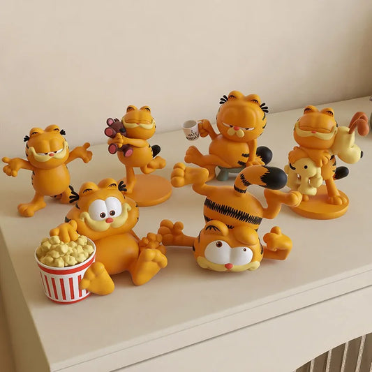 Cute Garfield Desktop Ornament