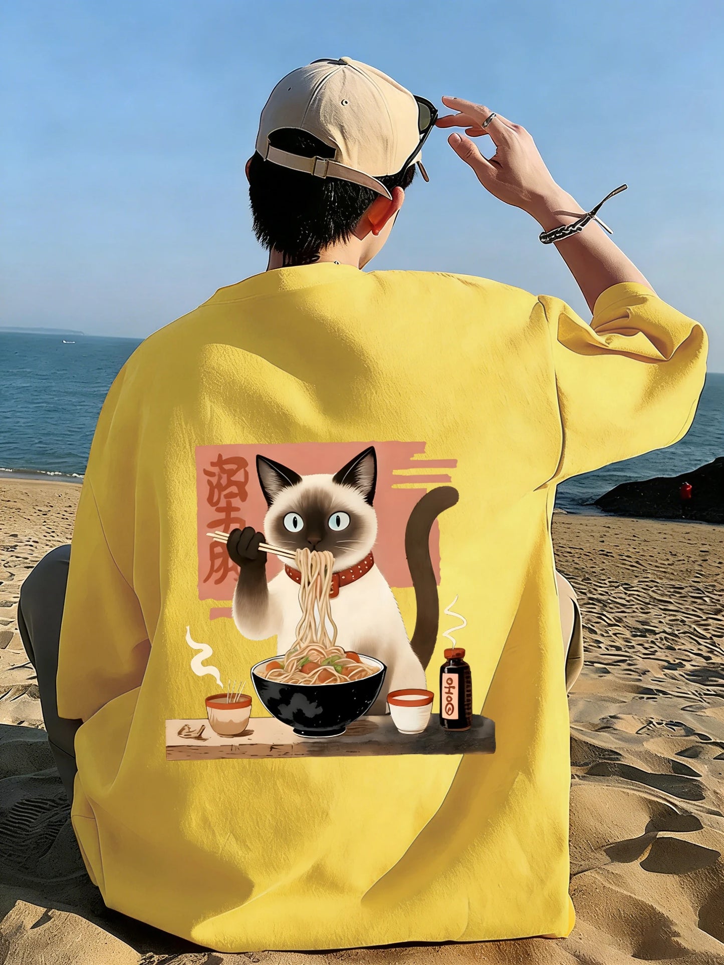 Siamese Cat Eat Noodles T-Shirt