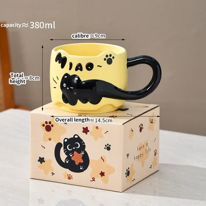 กาแฟแก้วมัคน่ารักแมวดำ