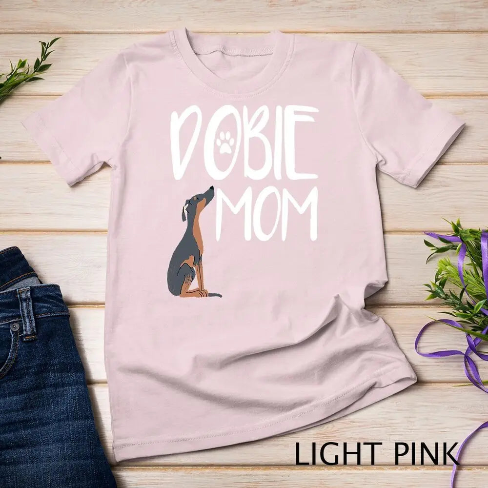 Áo thun Doberman "Dobie Mom"