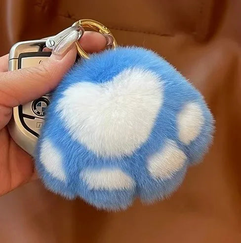 Móc khóa chân mèo lông xù