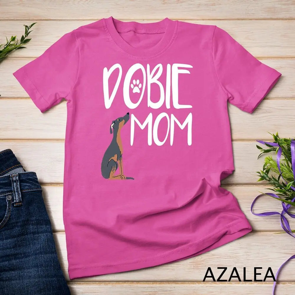 Áo thun Doberman "Dobie Mom"