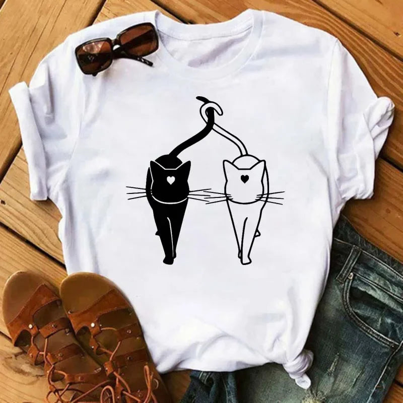 เสื้อยืดลายแมวน่ารัก