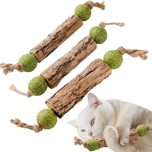 Natural Silver Rattan Cat Chew Toy