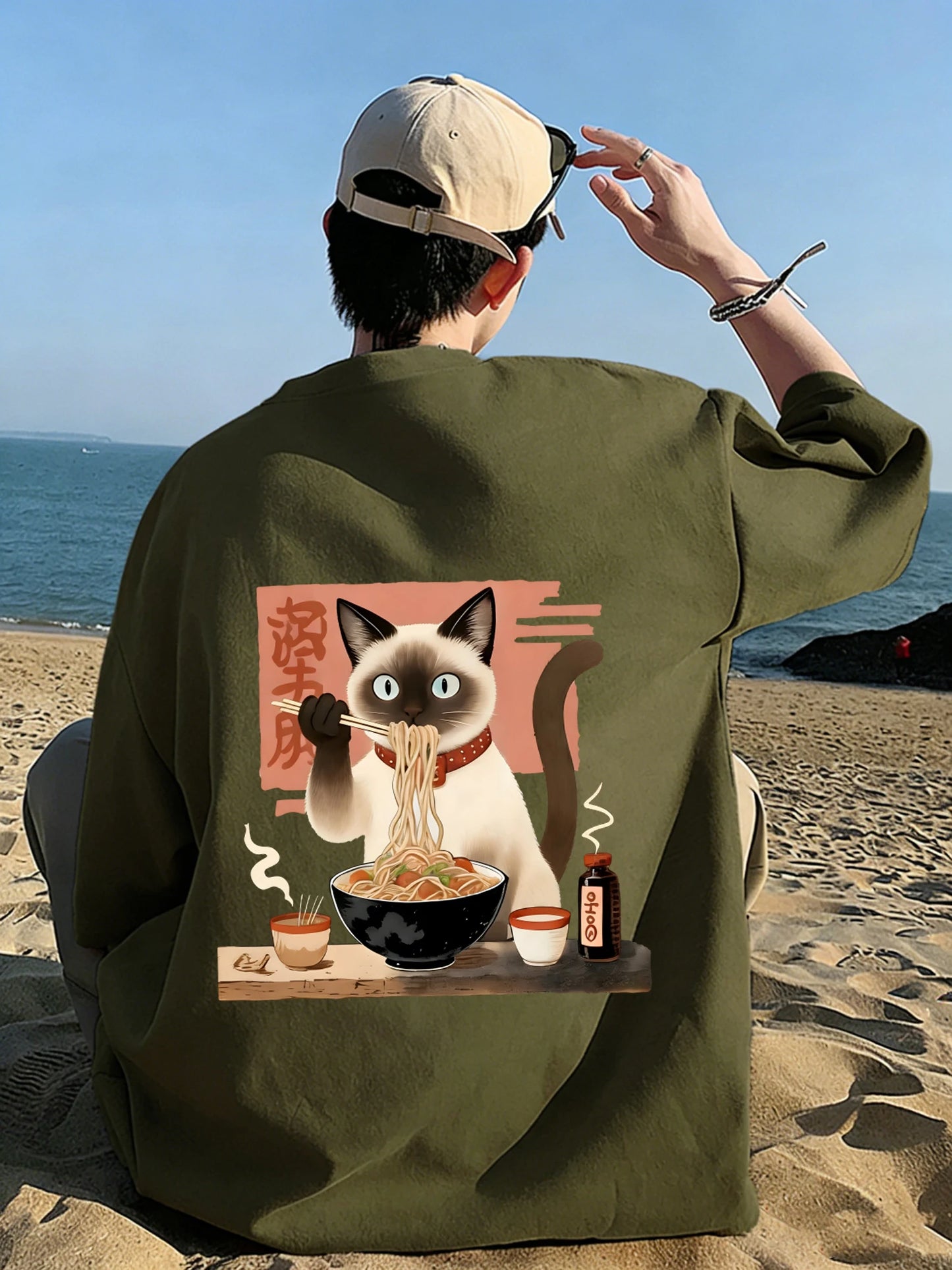 Siamese Cat Eat Noodles T-Shirt