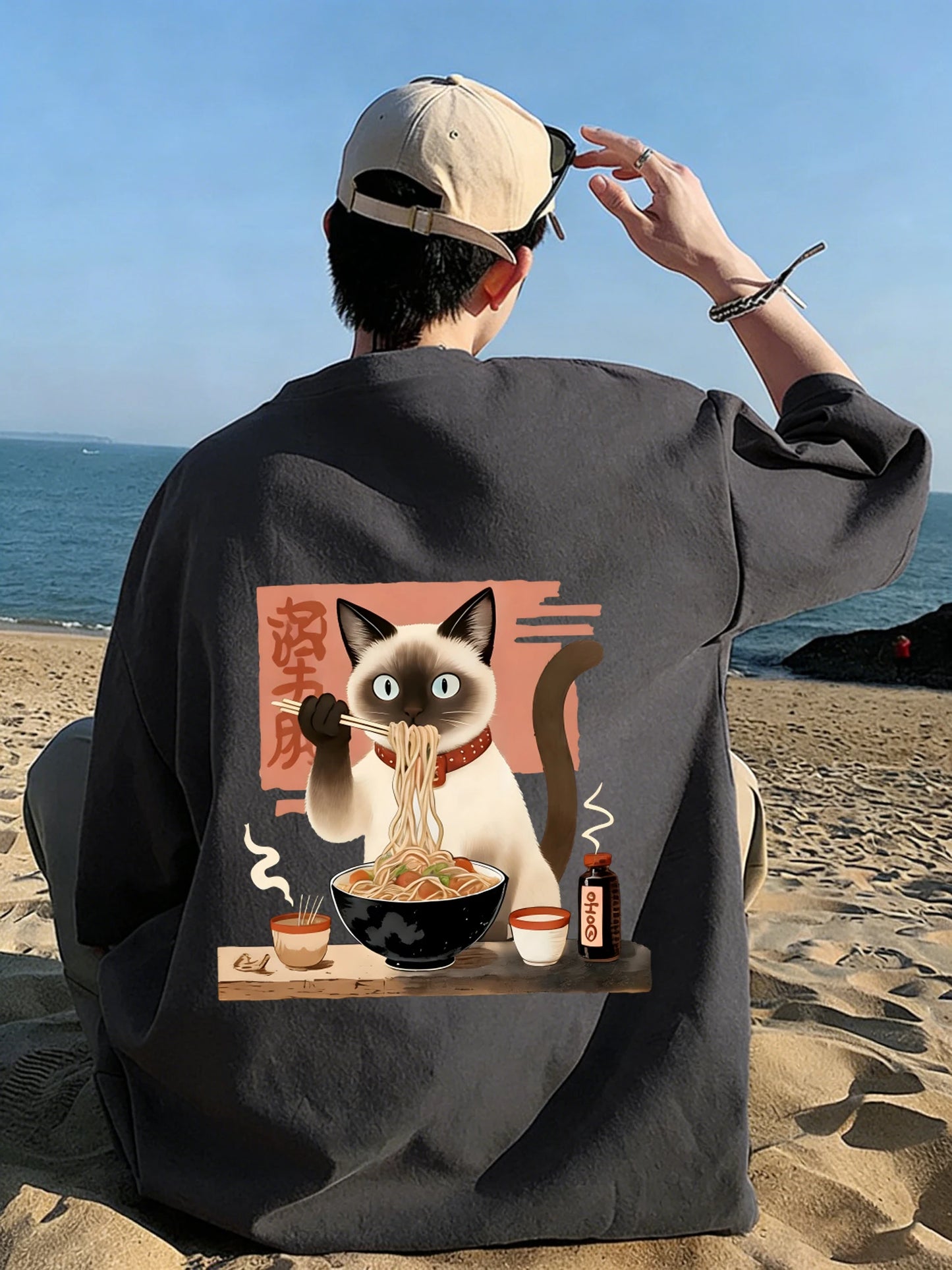 Siamese Cat Eat Noodles T-Shirt