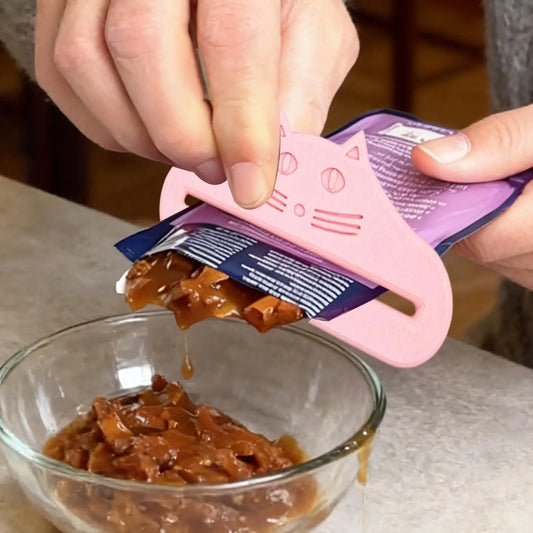 Cat Food Pouch Squeezer