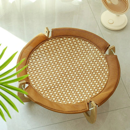 Elevated Summer Fresh Pet Bed